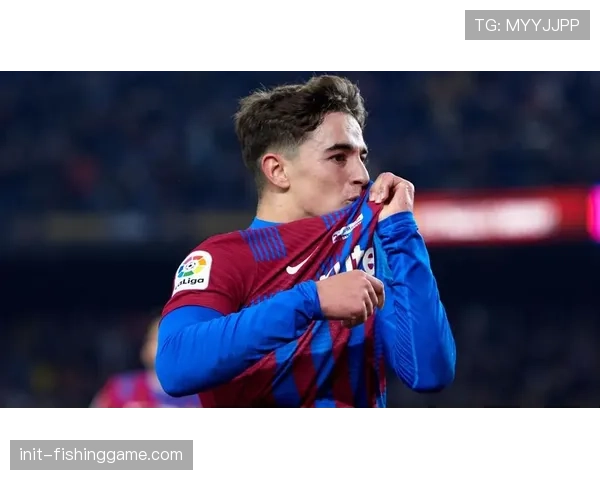 特写:重伤复出,巴萨小将加维在赛季末找回最佳状态 特写:重伤复出,巴萨小将加维在赛季末找回最佳状态